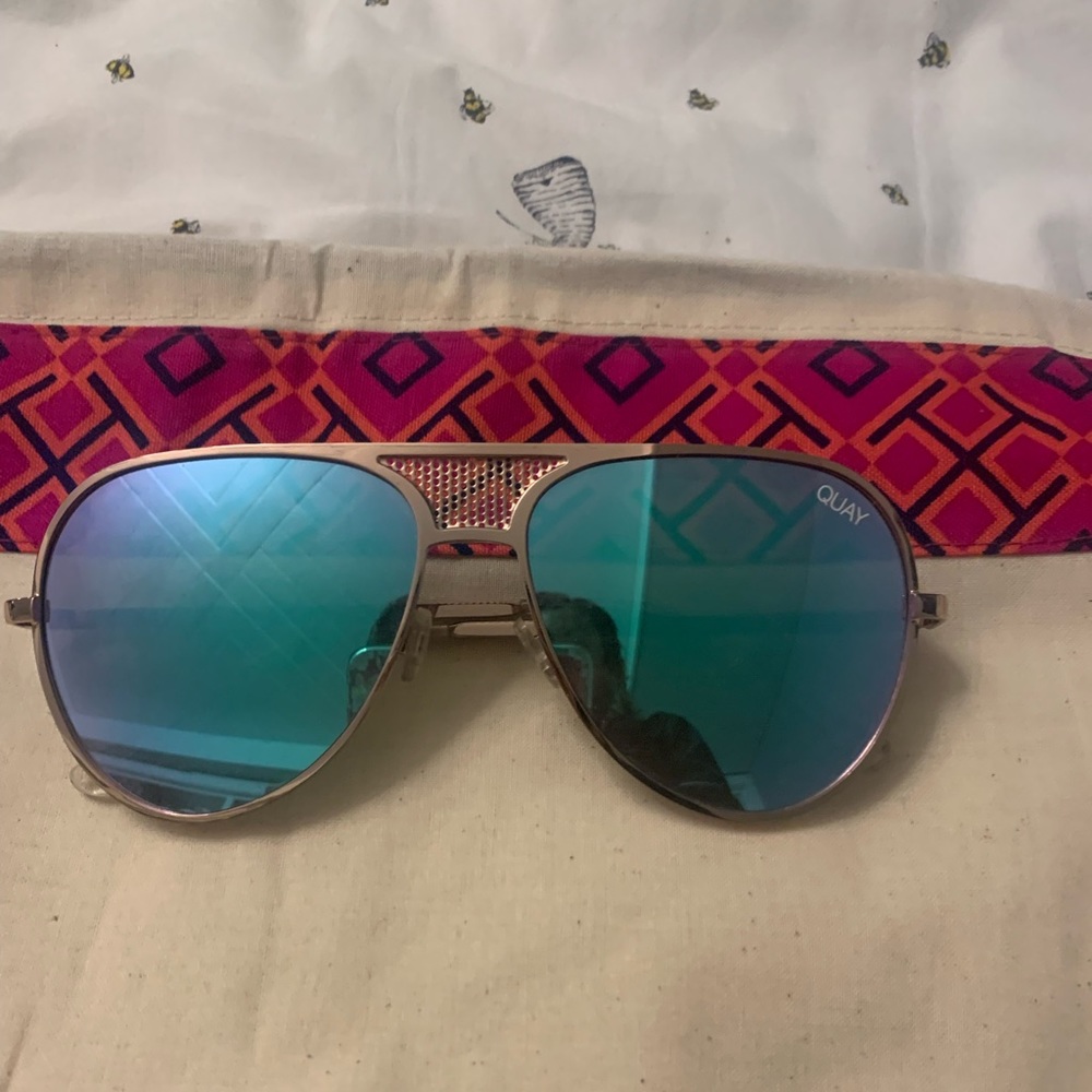 Quay Australia high key